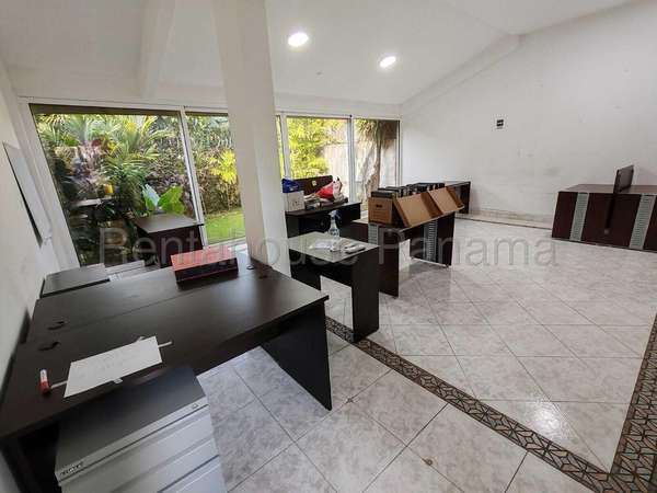 House for Sale in Betania LFC Direct Client Only