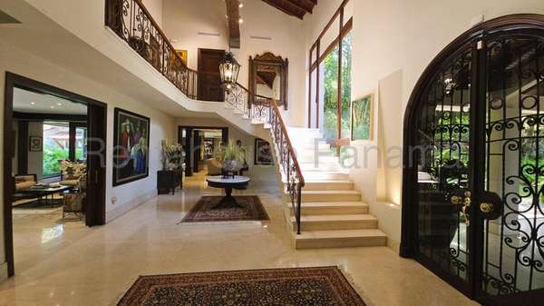 Casa en Alquiler Altos del Golf 26EPP8360