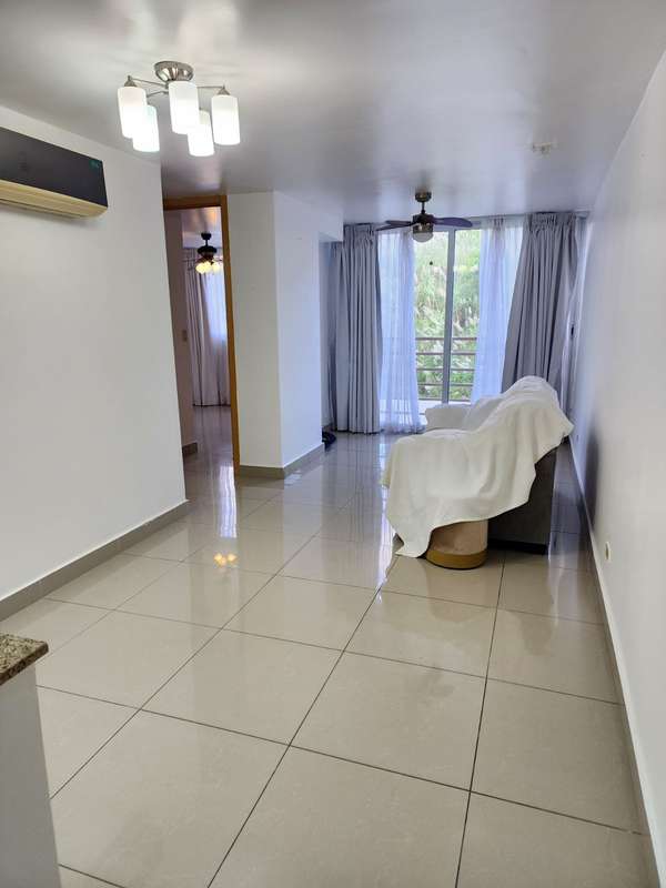 Se Alquila Apartamento en PH 4 Islas - Via Cincuentenario en $750