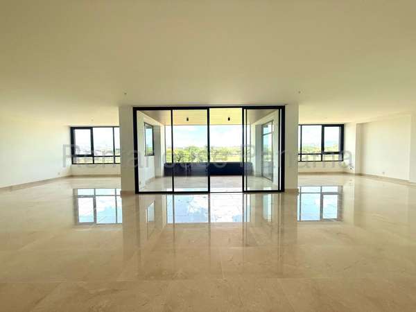 Apartamento en Venta en Zona Exclusiva de Santa Maria 26*6761Mfk