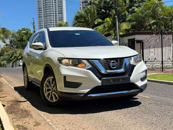 Nissan X-Trail Año 2022, Automatica ~ Version Semi Full   