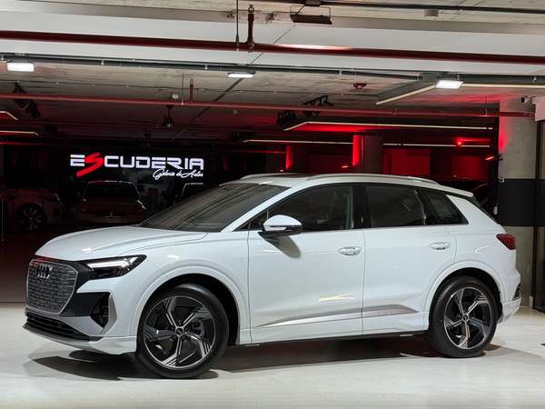 AUDI Q4 40 E-TRON 2026