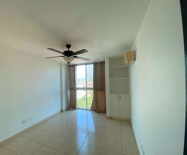 Apartment in La Loma I white line I 2 Rec I with balcony and 2 parking