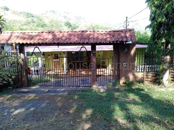 Venta de Casa en Las Lajas Las Cumbres HQ