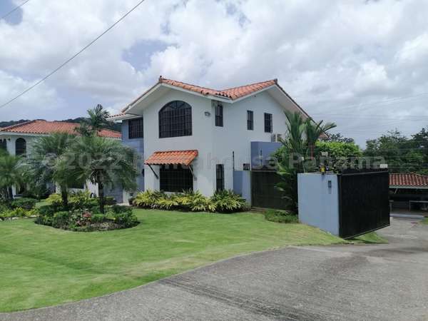 Venta de Casa en Casa Club de Golf Brisas Del Golf HQ