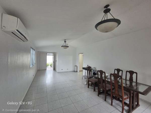 ALQUILER DE CASA EN BRISAS DEL GOLF 