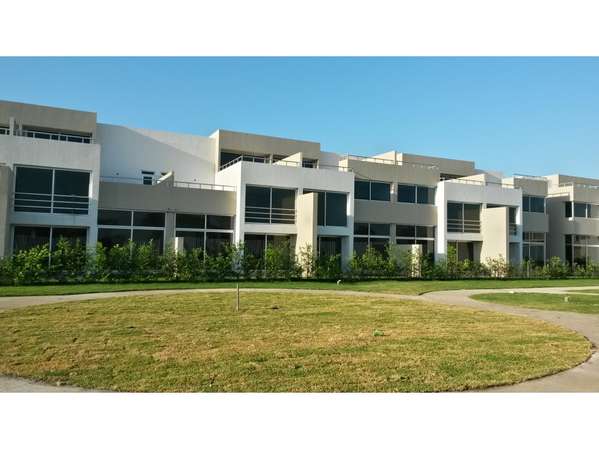 CASAS EN VENTA-COSTA SUR, AMPLIOS ESPACIOS, TERRAZAS Y AMENIDADES. MZ