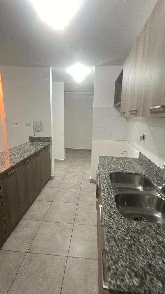 ALQUILER APARTAMENTO HACIENDA DEL GOLF BRISAS DEL GOLF 