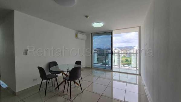 Apartment for sale in Condado del Rey Ph MI CONDADO KC
