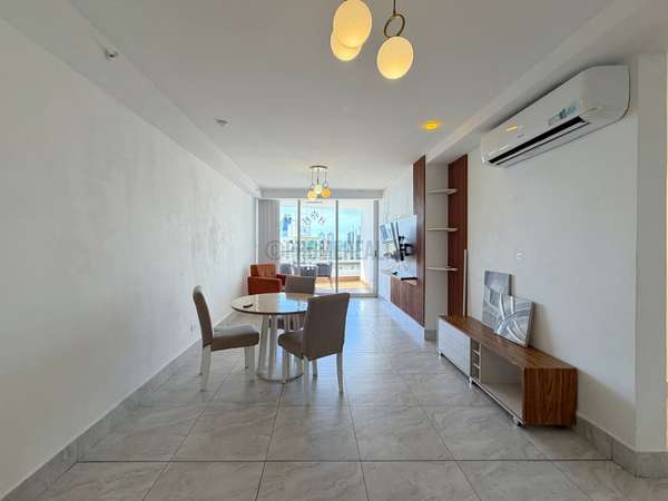 Furnished 3-Bedroom Apartment for Rent in El Cangrejo, Panama City – 147 m² with Pool and Gym