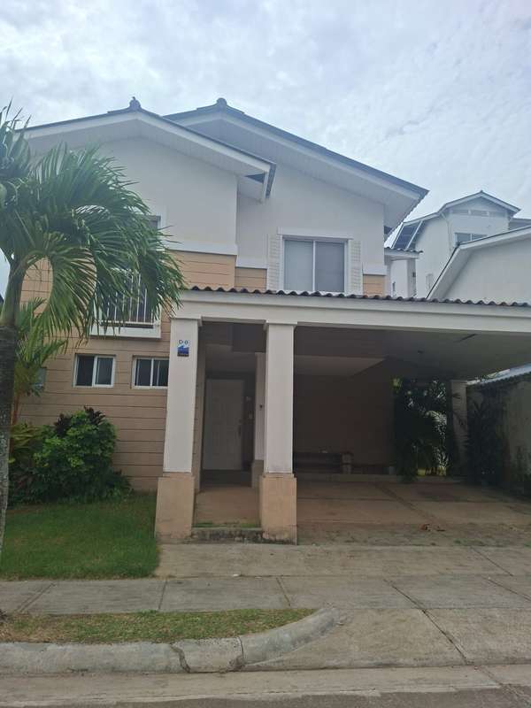 Banco vende casa en PH PLAYAMAR – PLAYA DORADA BEACH CLUB, ARRAIJÁN