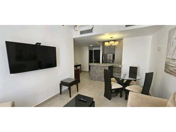SE ALQUILA MODERNO APARTAMENTO DE 2 REC.EN COCOLI