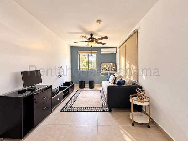 Furnished House Rental in Panama Pacifico Palmia EC