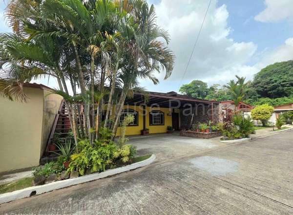 Venta de Casa en Brisas del Golf 27MGO931