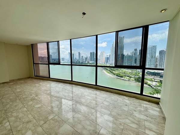 APARTAMENTO 352 M² · VISTA AL MAR · GOLDEN PALACE · PAITILLA