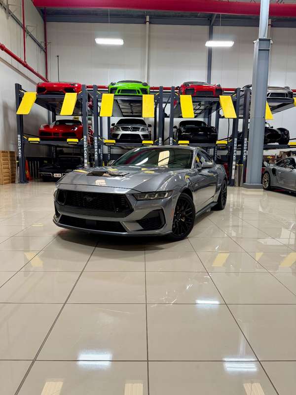 Ford Mustang GT 2024