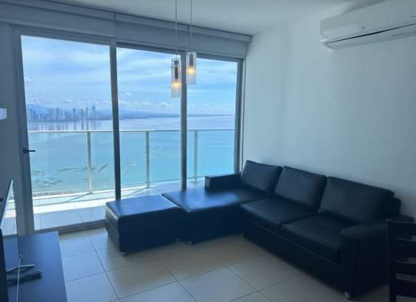 Alquiler Pta Pacífica: Alquiler Oasis on the Bay | Amoblado Vista al Mar $1300