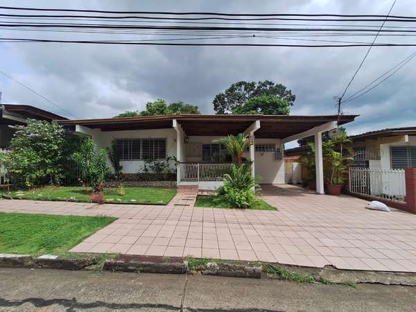 SE VENDE RESIDENCIA DE UNA PLANTA EN EL DORADO, BETANIA