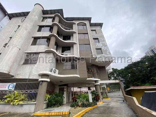 Se Alquila Apartamento en 12 de Octubre DPA27-2979