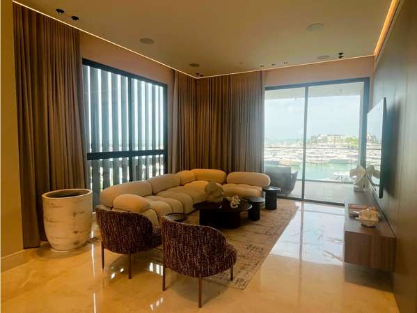 LUXURY RENTAL MARINE VIEW AT PH CASA DEL MAR – OCEAN REEF ISLAND II
