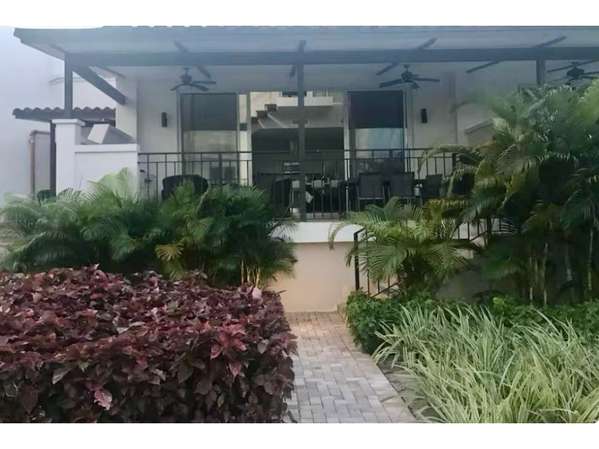 Apartamento tipo Loft en PH Puntarena Ocean Village, Buenaventura