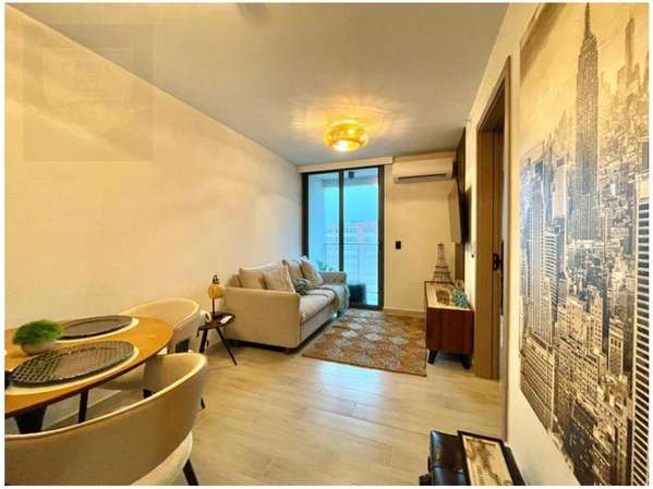 SE ALQUILA APARTAMENTO AMOBLADO EN PH ALEXA