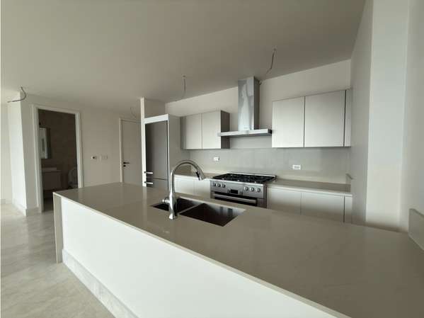 Alquiler de Apartamento Línea Blanca en Ph Seascape, Ocean Reef