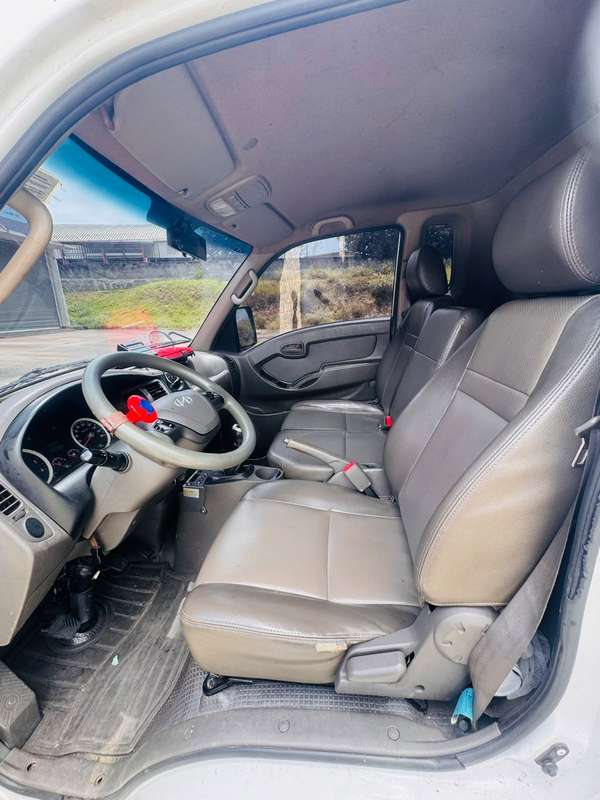 Hyundai Porter 2 (H100) año 2015, muy buen estado, Thermo King a -15grados.