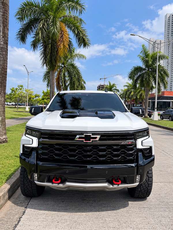 CHEVROLET SILVERADO ZR2 2025 – V8 6.2L – 4X4 – FULL EXTRAS