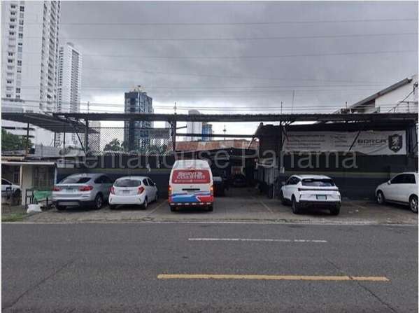 Terreno Comercial en Venta Parque Lefevre 26EPP8944