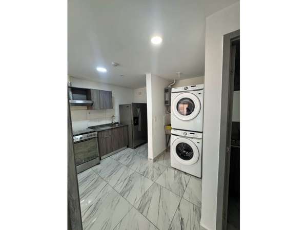 APARTAMENTO AMOBLADO EN ALQUILER EN PH EL BOTÁNICO – $1,100 (C.P)