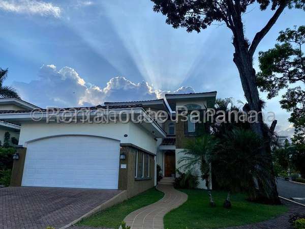 Alquiler de Casa en Cocoli ABS