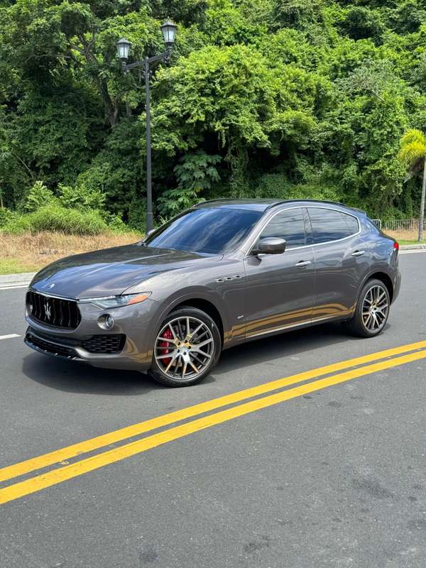 MASERATI LEVANTE 2018 SQ4 GRANSPORT IMPECABLE