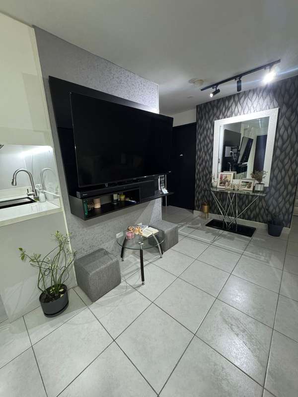 Alquilo cómodo apartamento totalmente amoblado. Listo para ocupar.