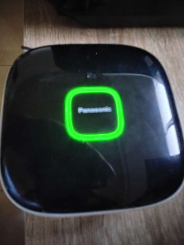  Sistema de Cámaras de Seguridad Panasonic Smart Home KX-HN6002