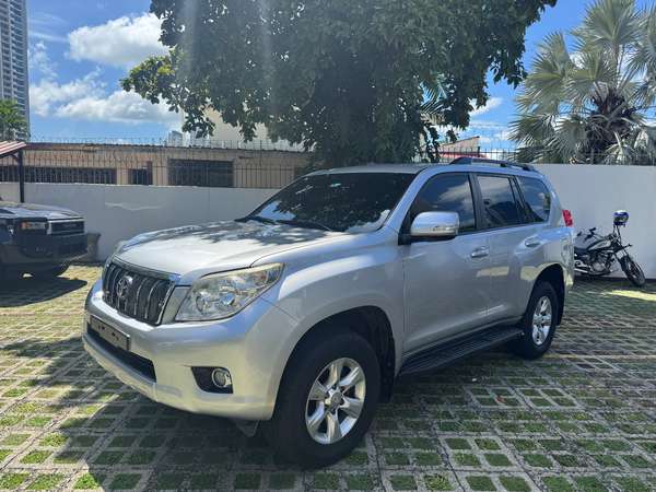 Se vende Toyota Prado