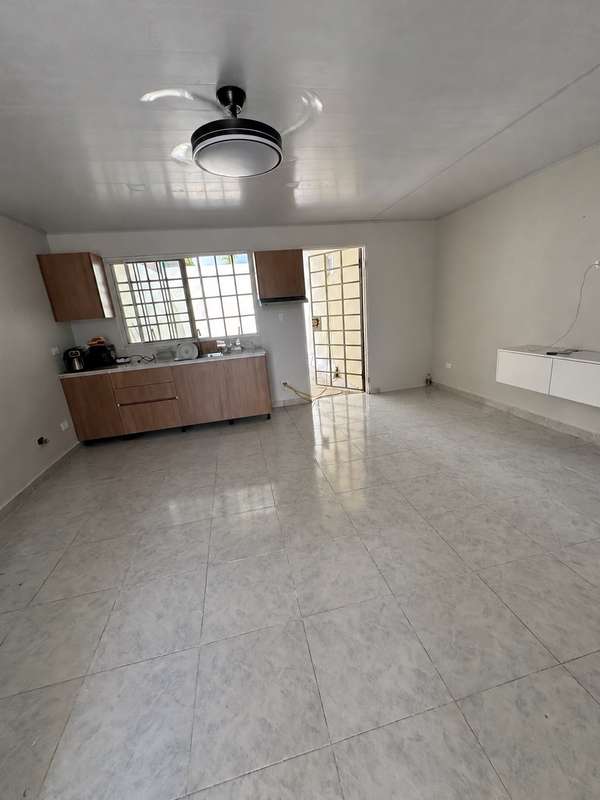 APTO 2H , 1 BAÑO, SALA/COMEDOR 