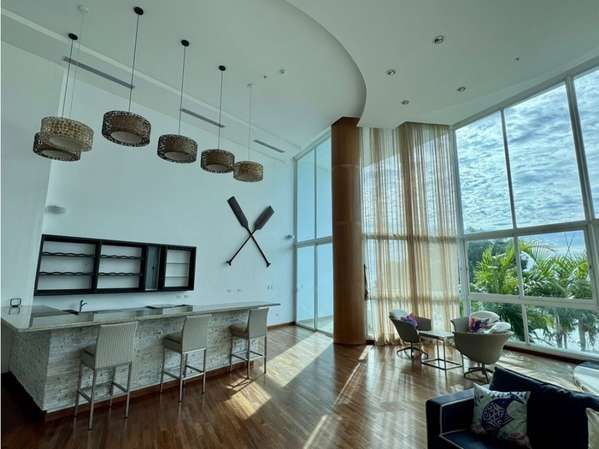 Venta de apartamento en PH Santa Clara Residences, Santa Clara