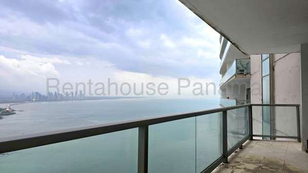 Apartamento en Venta Punta Pacifica 27EPP2235