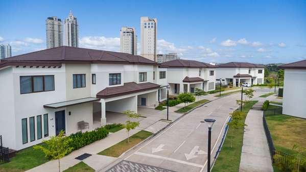 CASAS EN VENTA EN SANTA MARIA -  THE WOODS