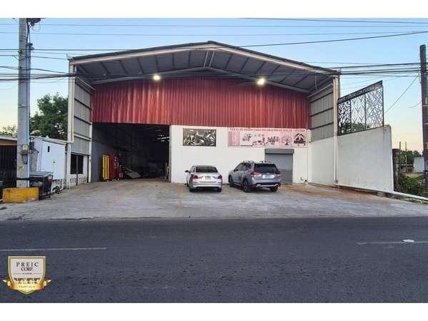 En venta ofibodega en Juan Diaz