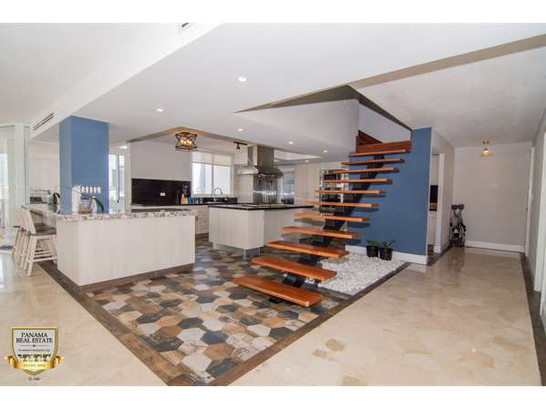 En venta apartamento en Marbella - PH La Concha