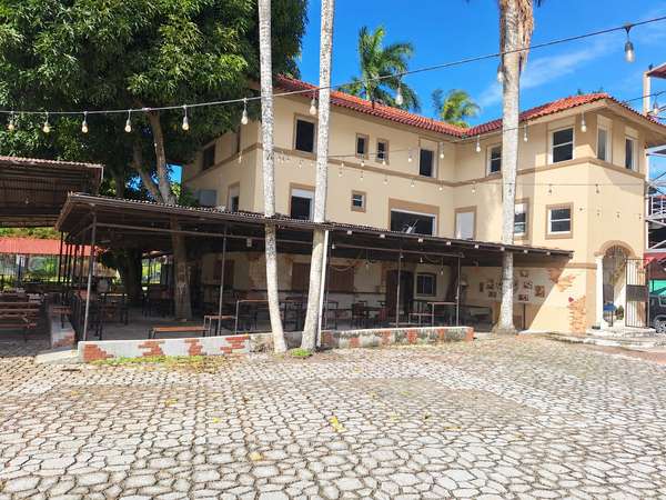 COMMERCIAL SPACES FOR RENT | CASA CAUSEWAY – AMADOR