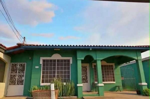 DON BOSCO / CALLE SIN SALIDA · PATIO /  · 3 REC · 150M²