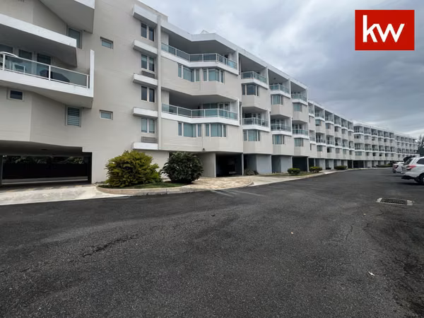 Cond. Grand Bay Beach Club, Apartamento en Rio Grande