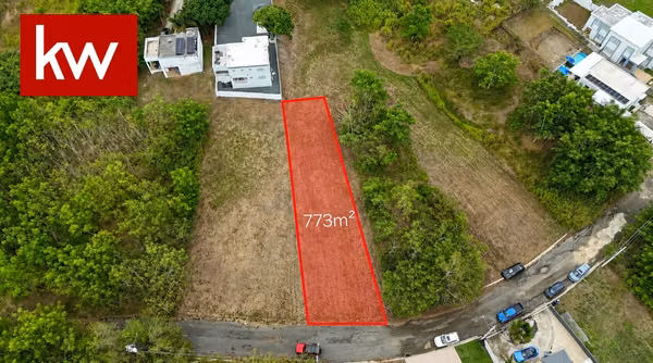 Urb. Costa Joyuda, Terreno en Cabo Rojo