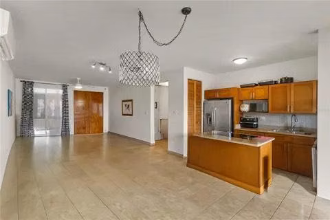 Impresionante casa adosada de 3 dormitorios y 2 baños