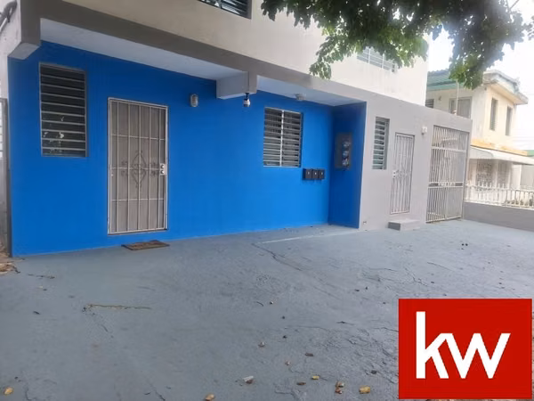 Urb. Santa Juanita, Casa en Bayamón
