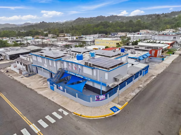 Commercial property for sale in Bayamón - 124; Two levels and 10 parking