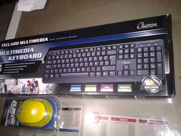 COMBO MULTIMEDIA KEYBOARD + MOUSE USB